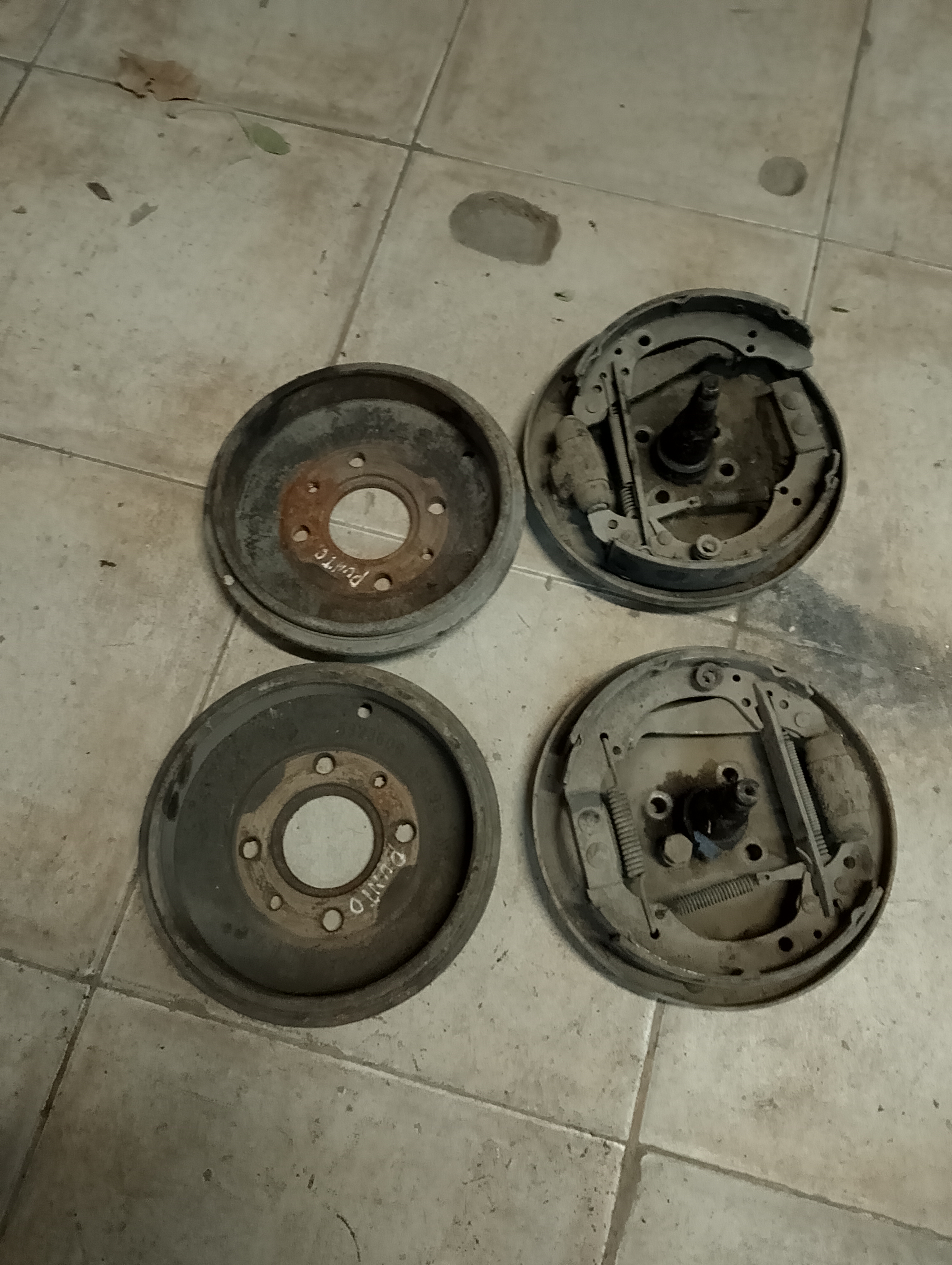 Campana Traseras de Fiat Punto - Imagen 2