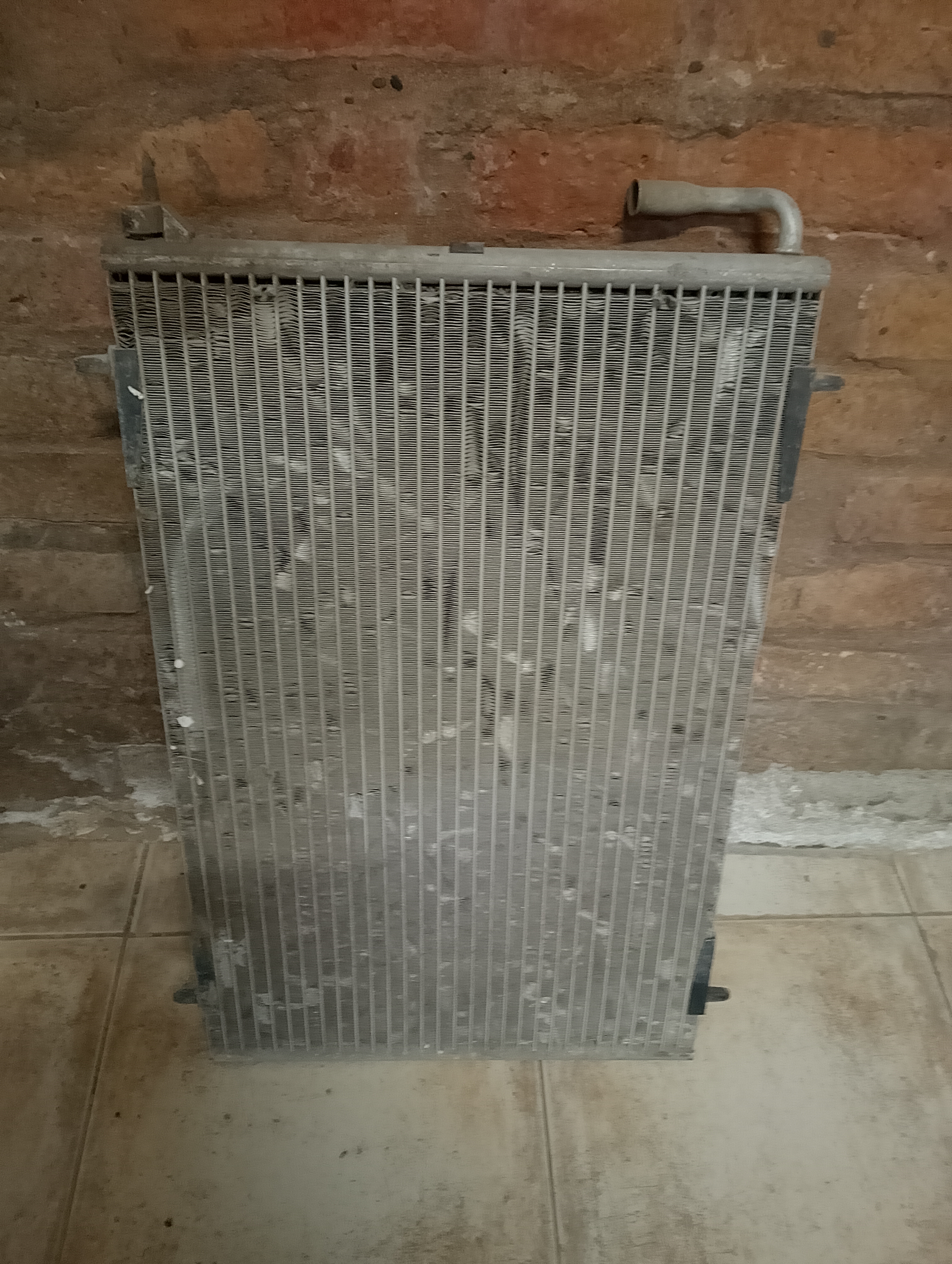 Condensador de aire de Peugeot 206