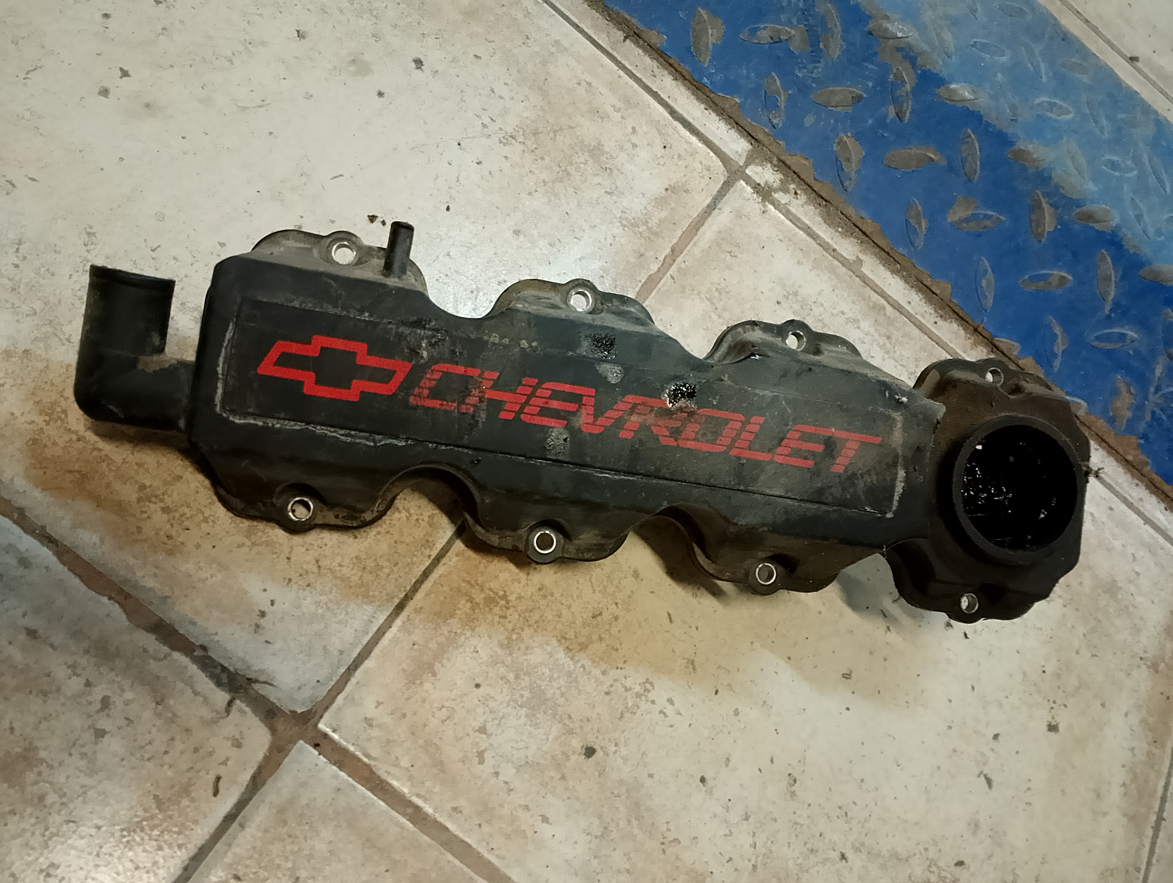 Tapa de válvulas de Corsa