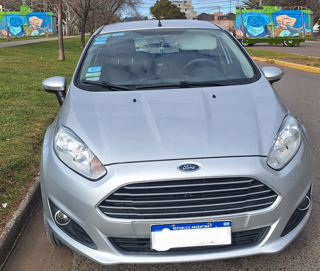 Ford Fiesta Kinetic 1.6 Se Powershift